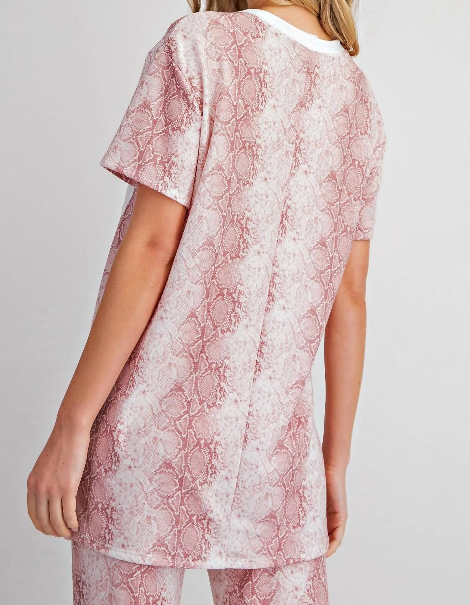 143 Story - Snake Skin Pocket Top