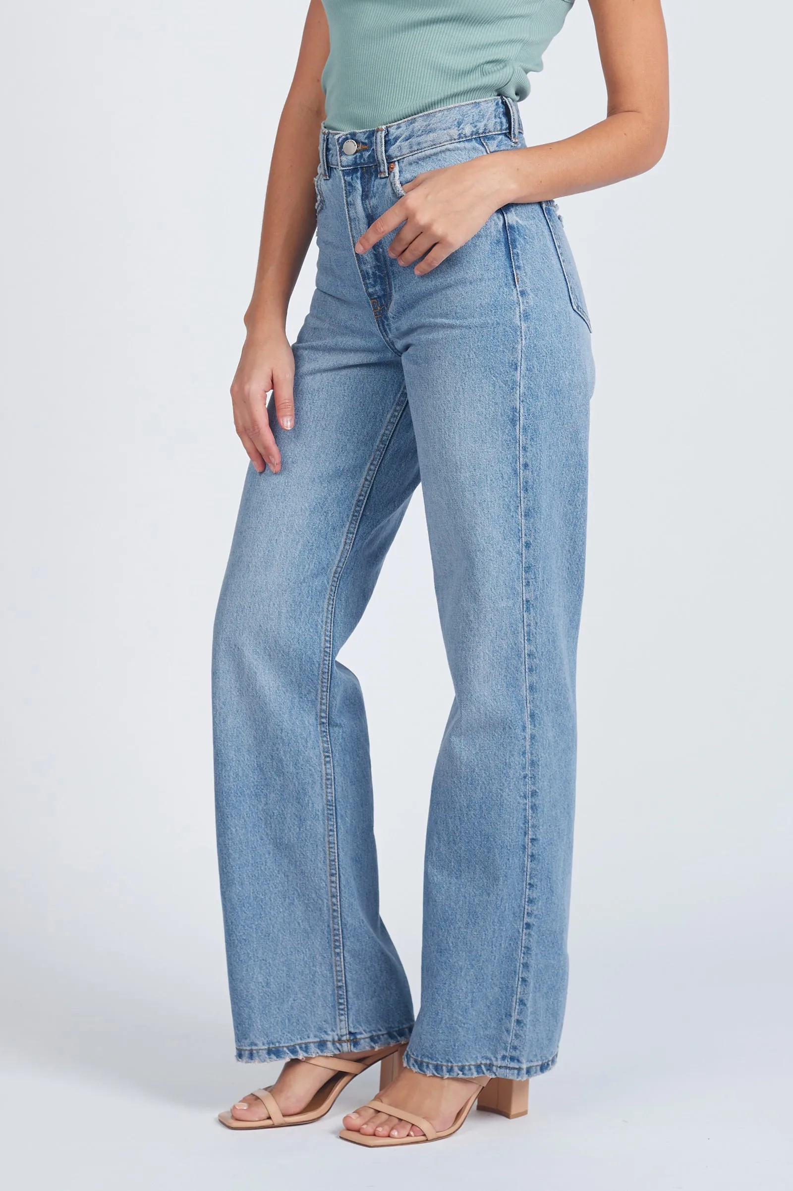 Echo Straight Jeans - Blue Jay