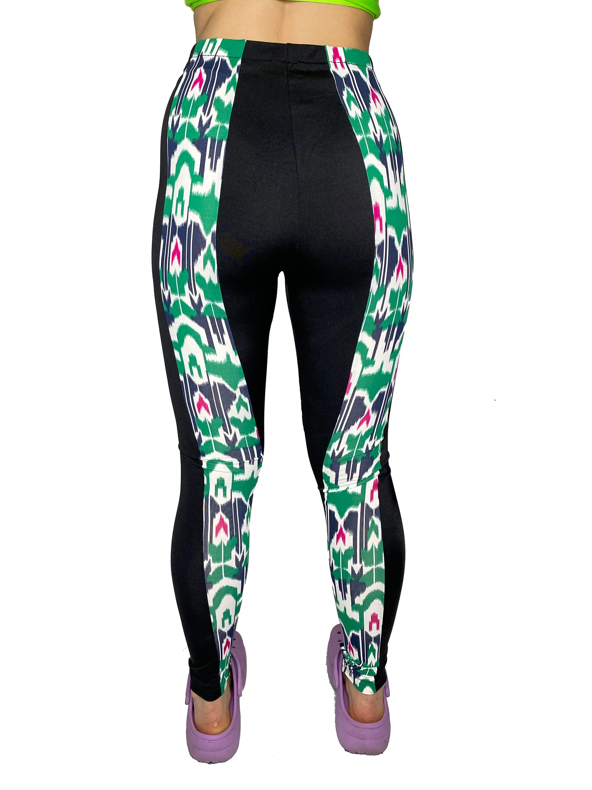 Green Ikat Leggings (Medium)